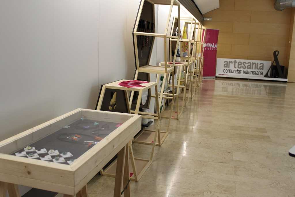 Exposicón Dona Artesaana